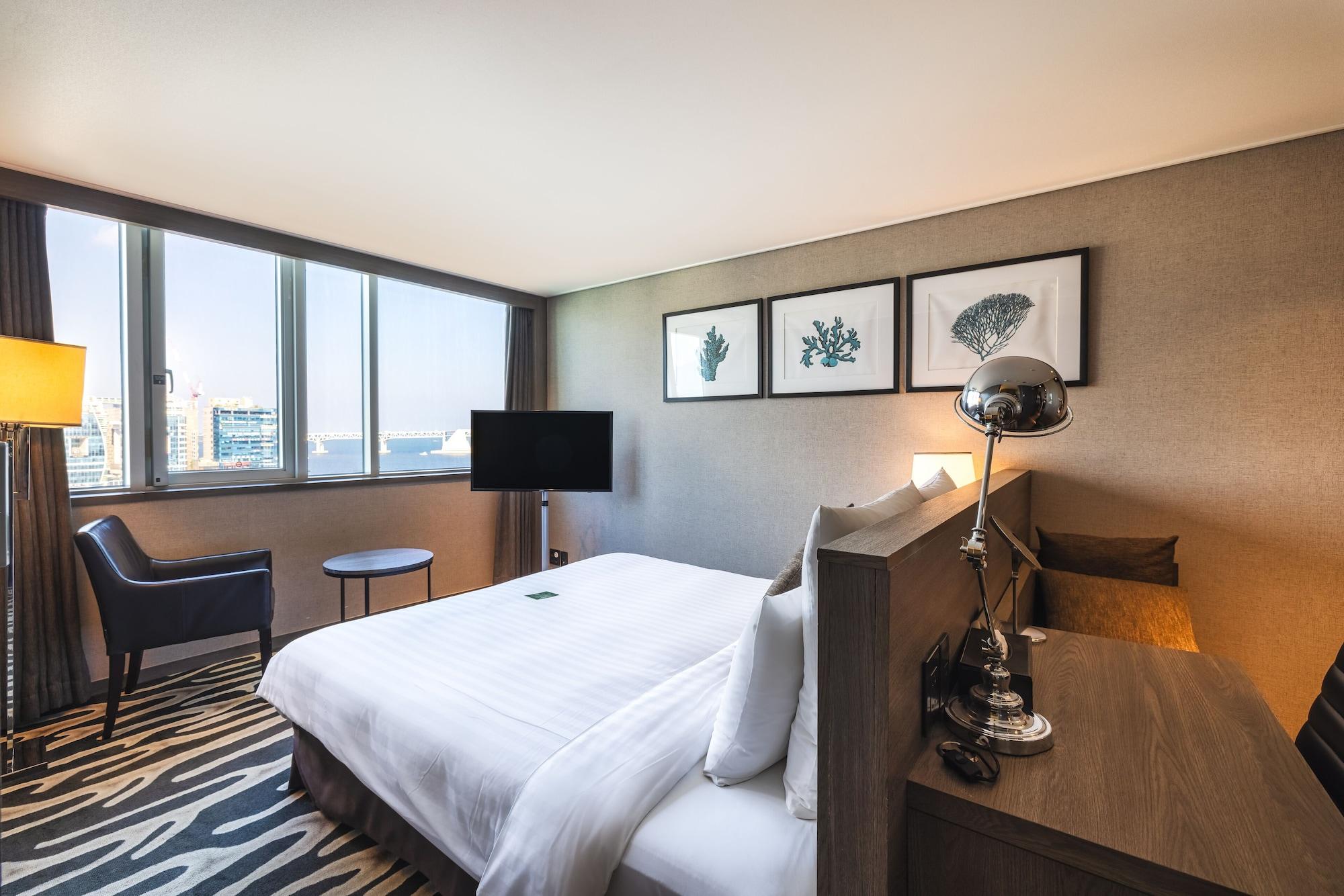 Kent Hotel Gwangalli by Kensington Busan Bagian luar foto