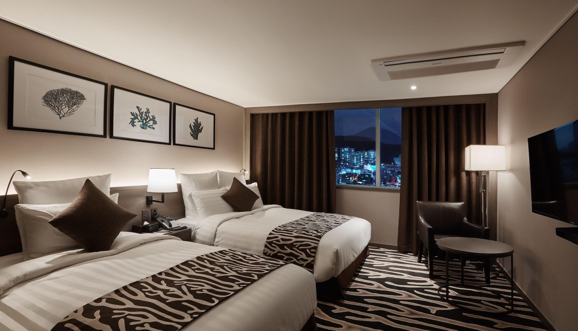 Kent Hotel Gwangalli by Kensington Busan Bagian luar foto