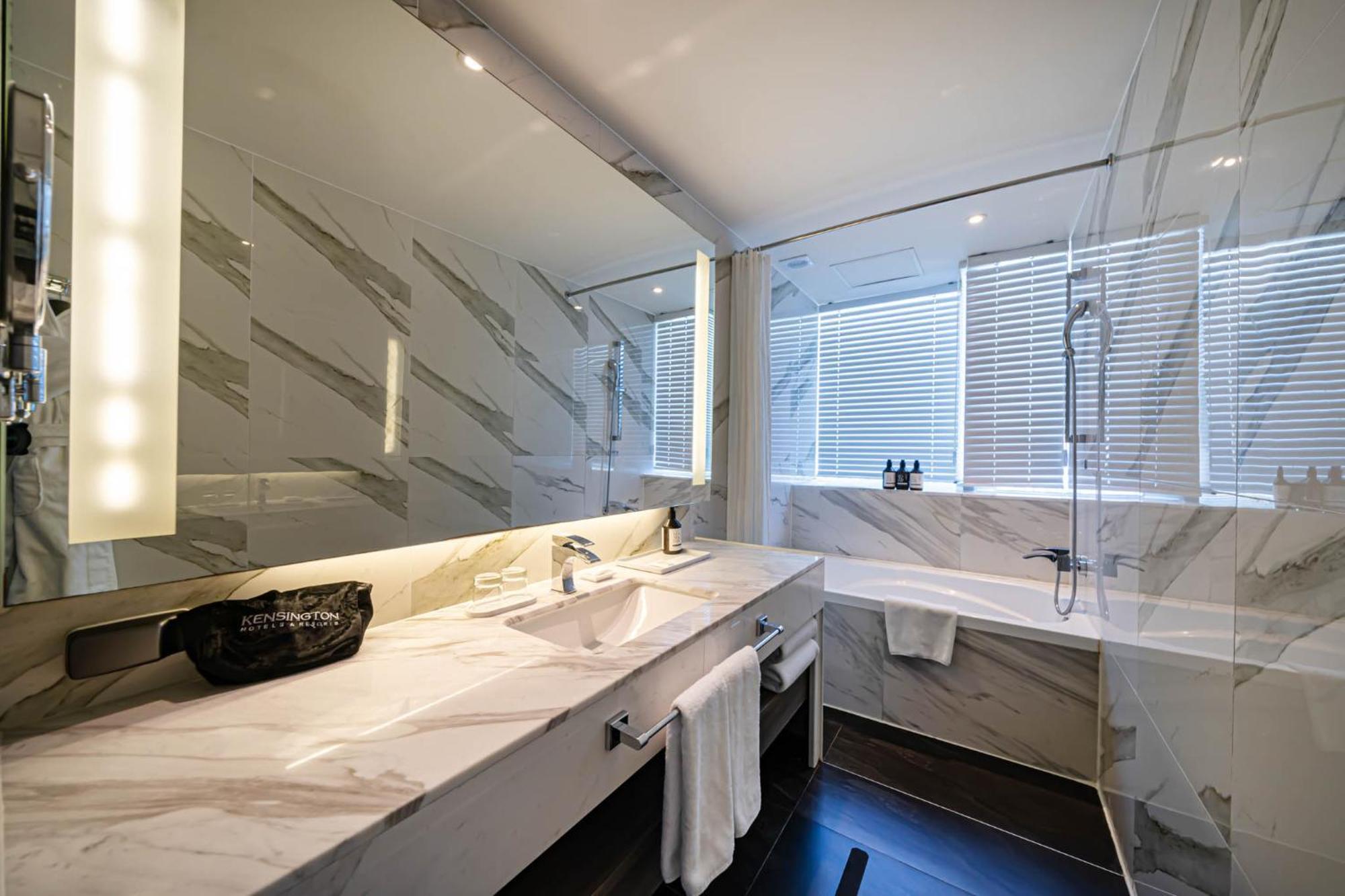 Kent Hotel Gwangalli by Kensington Busan Bagian luar foto